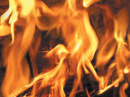 Crews battling 1,700-acre fire at Fort Hunter Liggett