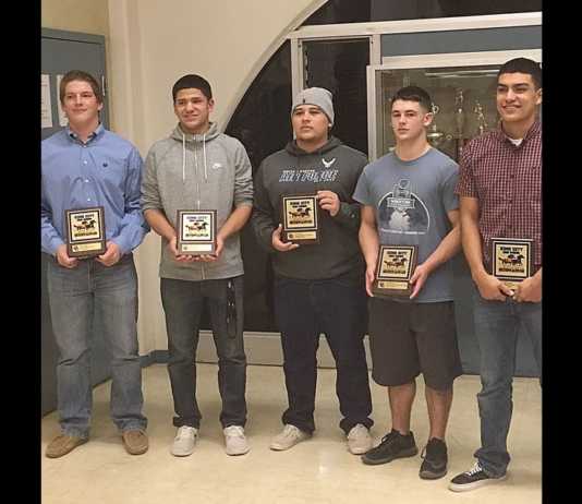 Football players earn honors and awards