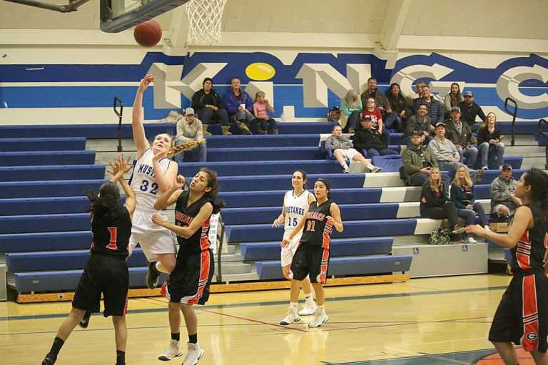 Lady Mustangs beat Gonzales