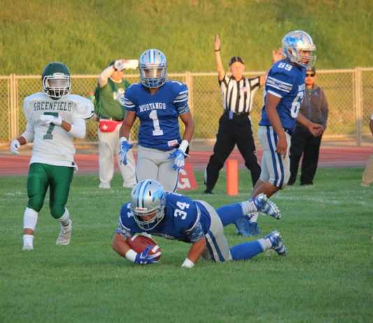 South County football teams gather for annual jamboree