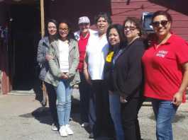 Blue Star Moms raise money for military care packages