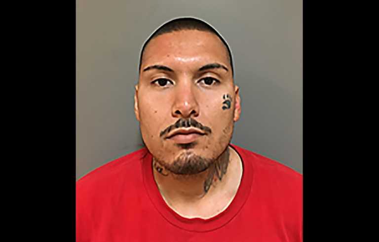 Police arrest man who stabbed girlfriend