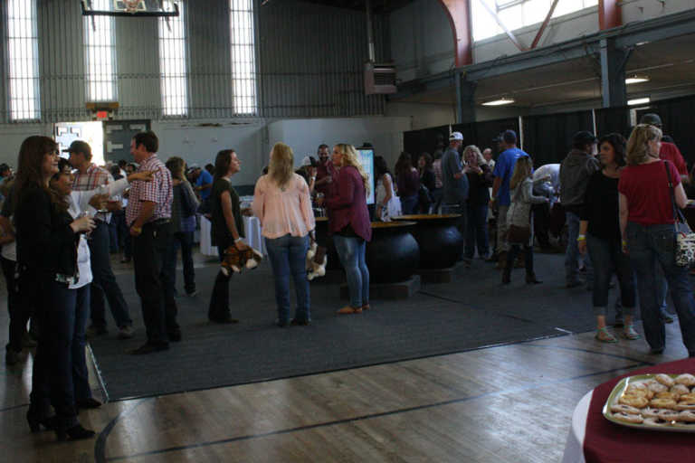 Grand Wine Tasting draws big crowd