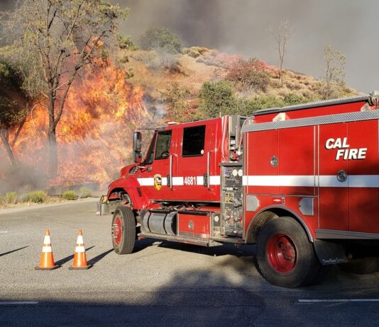 Fire rages in southern San Benito County, northeast of King City