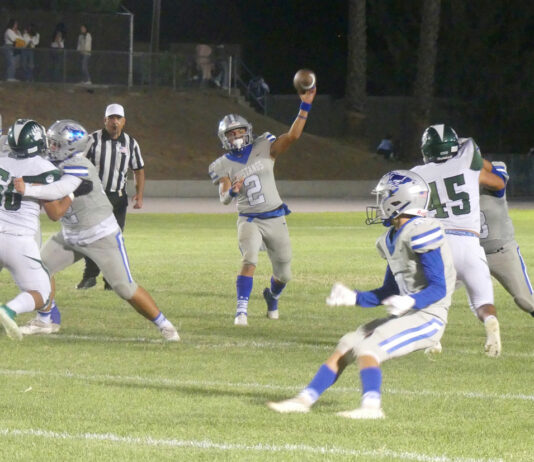 Football | King City Mustangs lose on last-second field goal