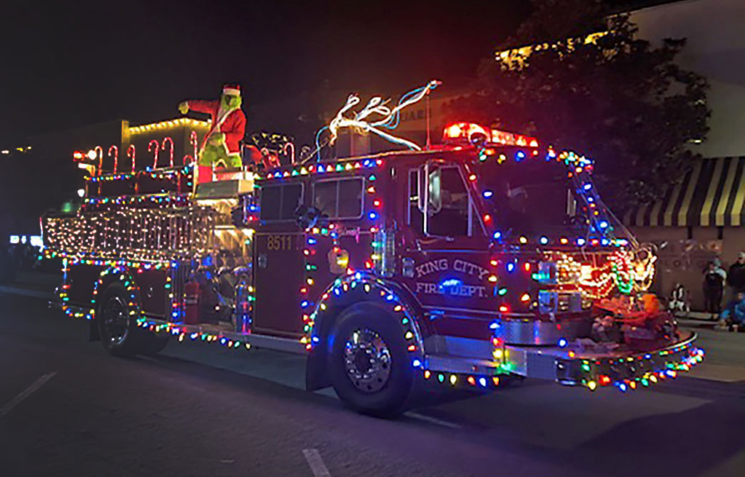 King City Chamber’s Annual Lighted Christmas Parade spreads cheer