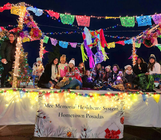 King City Chamberās Annual Lighted Christmas Parade spreads cheer downtown