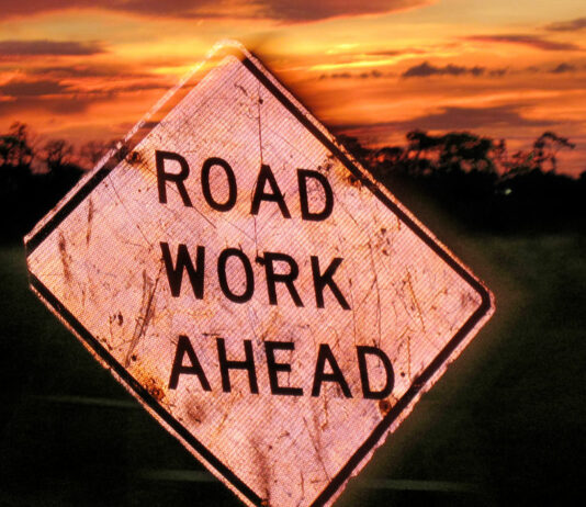 Construction resumes on Highway 101 in King City Road work sign