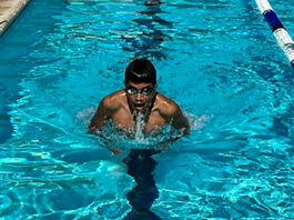 Swimming | King City Mustang swimmers split meet