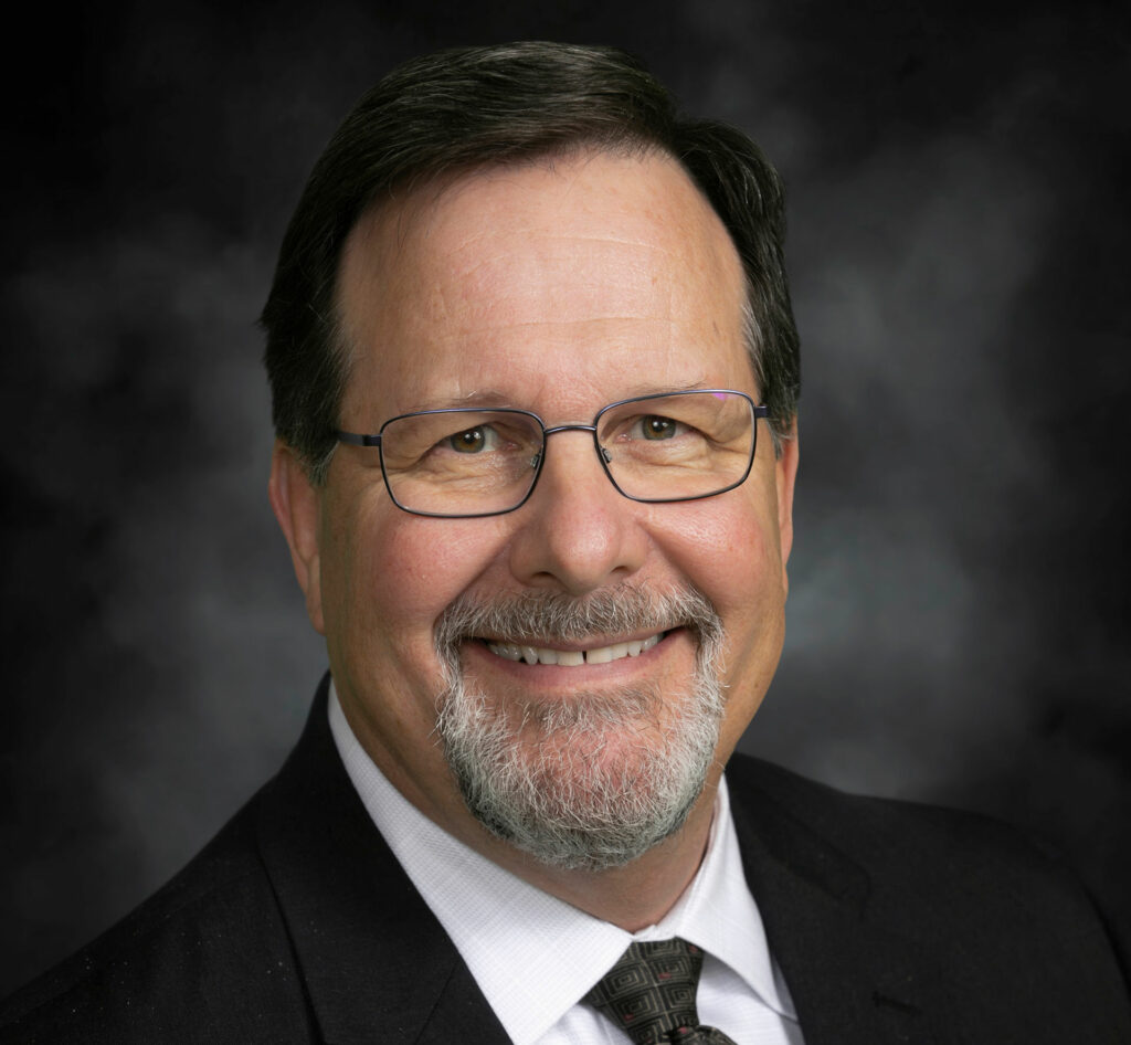 Mee Memorial CFO receives recognition from Becker’s Hospital Review