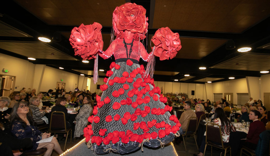 Image for display with article titled Alliance on Aging’s 2024 Trashion Show in King City Transforms Waste into Wearable Art
