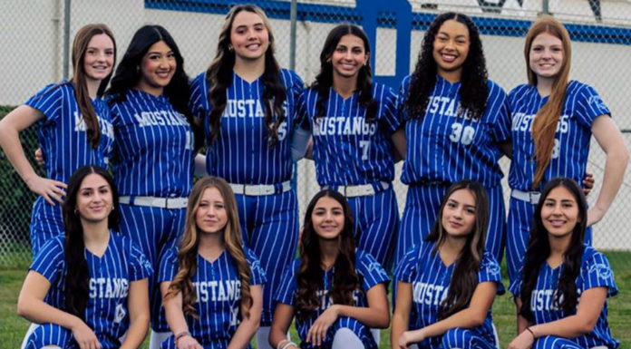 Lady Mustangs softball
