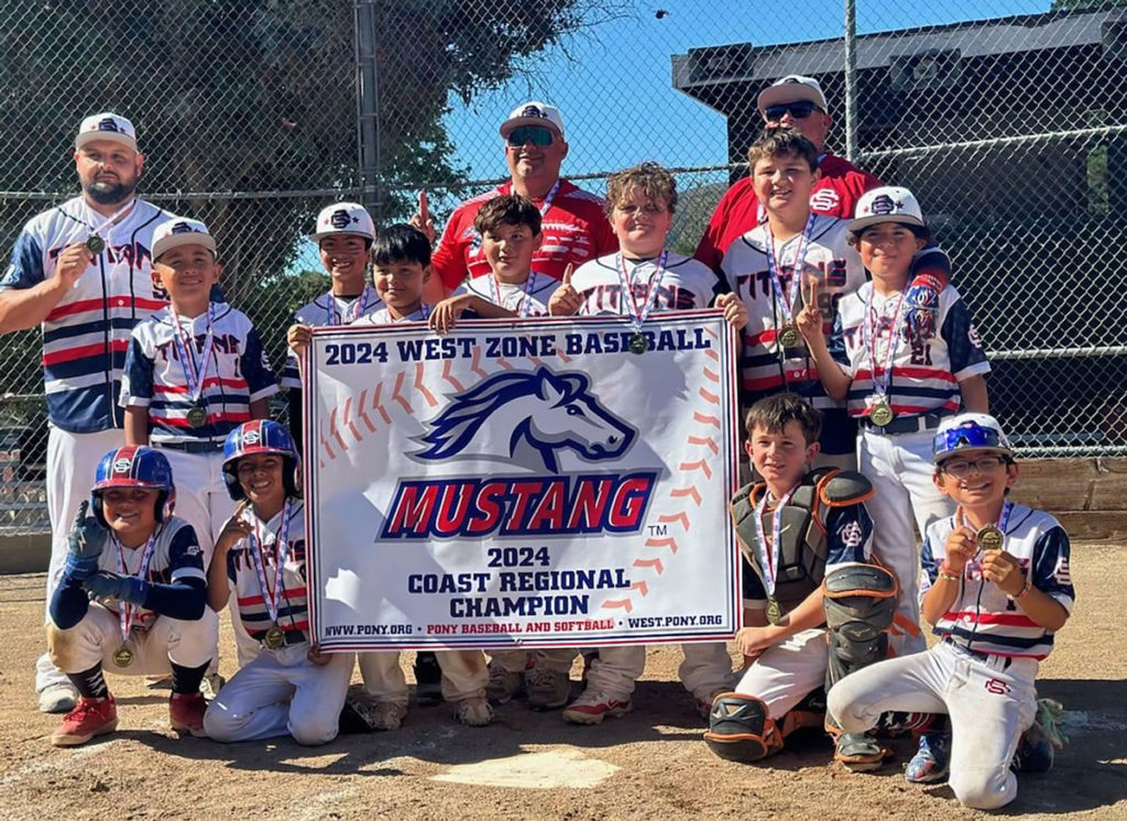 Image for display with article titled Salinas Valley Titans Win Pony League Regional Title