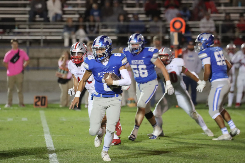 Image for display with article titled Football | Carmel Downs King City, 63-33