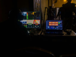 Digital media popularizes online gambling