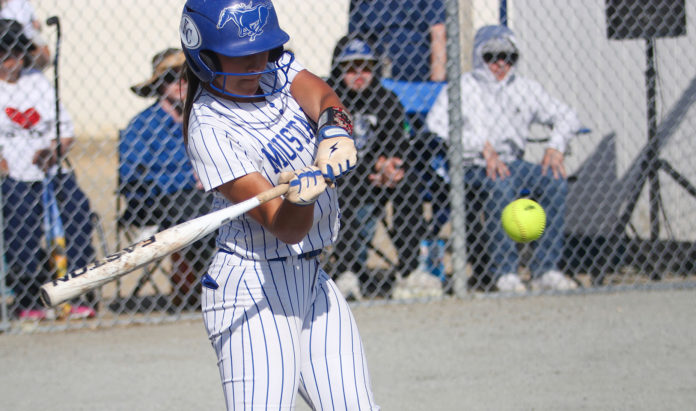 kcr2524-King-City-softball---CIF-NorCal-5