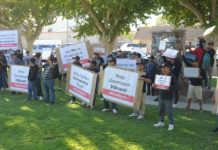 Farmworkers protest