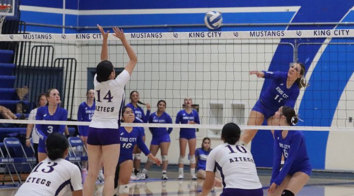 Volleyball | King City ends preseason with 9-4 record King City Mustangs Soledad Aztecs volleyball