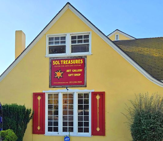 Sol Treasures building