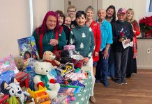 Photo | Republican women donate toys to Loaves and Fishes Women with collected toys