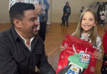 San Ardo toy and meal kit distribution