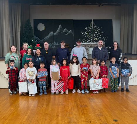 San Ardo toy and meal kit distribution