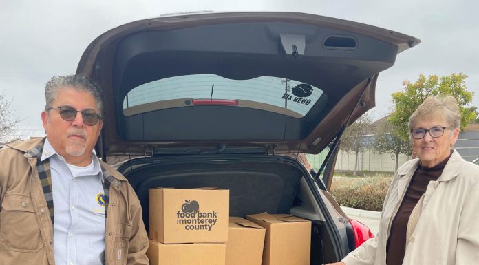 Cal Water’s King City and Salinas districts provide $18,300 in food, donations this Thanksgiving Cal Water Operation Gobble Thanksgiving food distribution