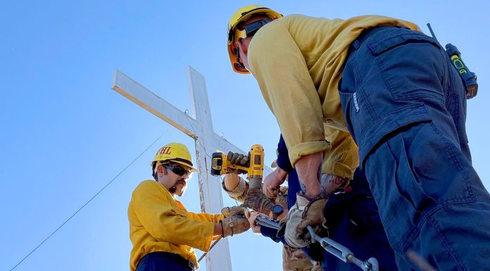 Fort Hunter Liggett soldiers and firefighters