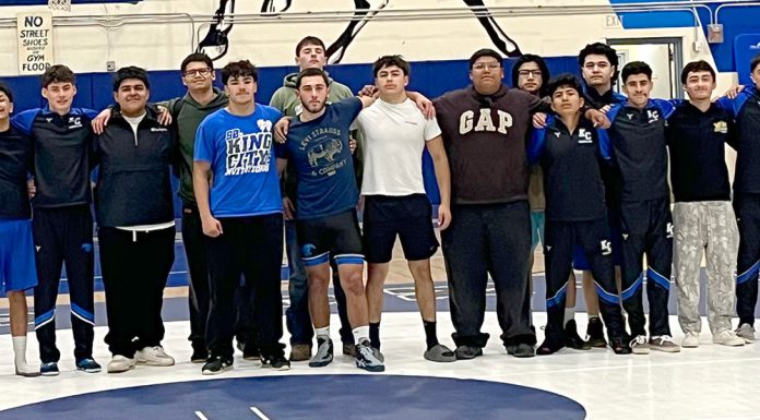 King City wrestlers