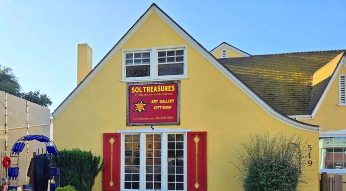 Sol Treasures building