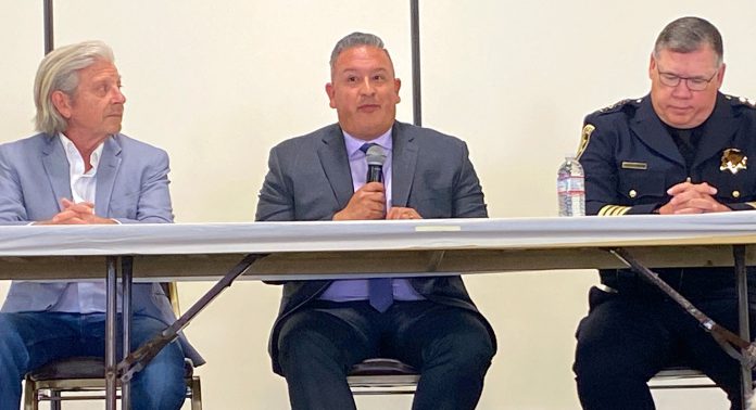 King City leaders at table