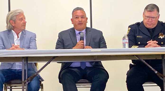 King City leaders at table