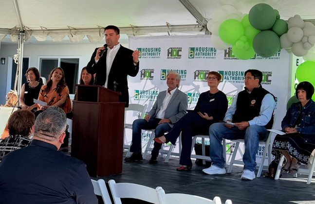 Casa de Esperanza grand opening