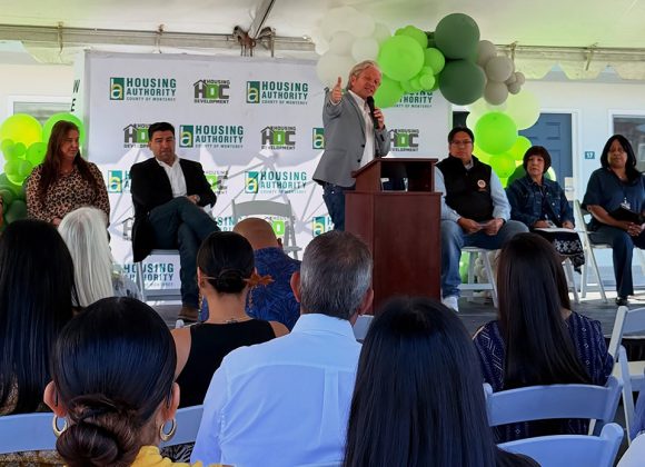 Casa de Esperanza grand opening