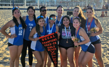 KCHS beach volleyball