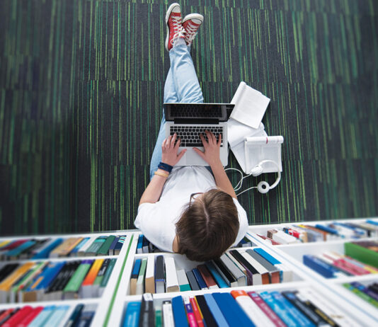 Student in library