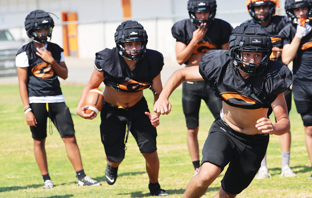 Gonzales football practice