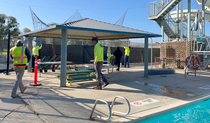KC pool fence renovation 1web New fencing