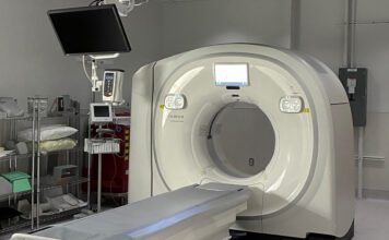SCENARIA View 128 CT scanner