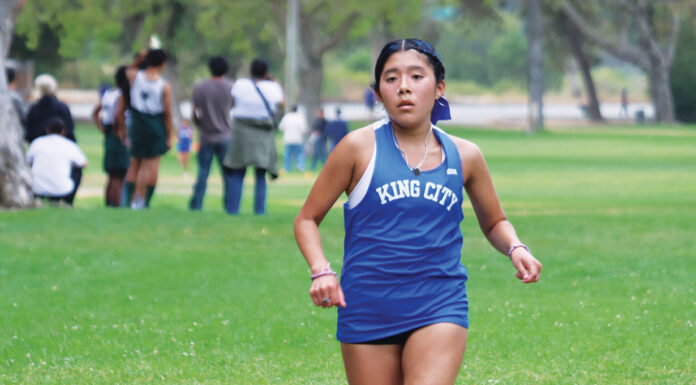Cross Country | High school runners compete at King City jamboree King City runner
